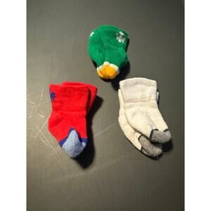 Baby Bombas 0-6 Months 3 Pair Red, Green, White EUC